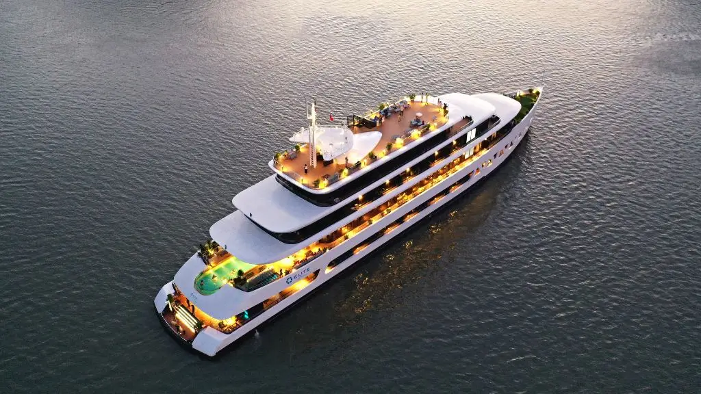 Capella Cruise